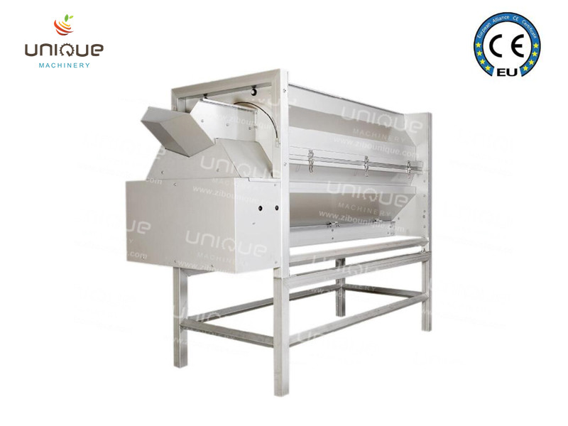 Continuous knife peeling machine